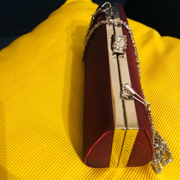 Jendi Satin Burgundy Red Evening Clutch/Bag ~ NEW - Picture 8 of 10